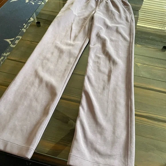 Lululemon Athletica Purple Joggers - Picture 4 of 6